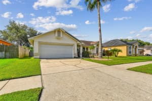 11537 WELLMAN DRIVE, RIVERVIEW, FL 33578 Sold 11/30/23