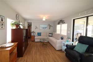 121 SAINT JOHNS WAY, APOLLO BEACH, FL 33572 Sold 12/08/23