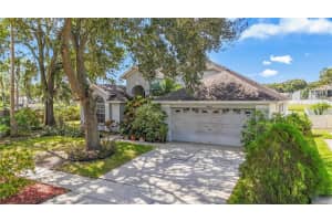 16402 LAKE HEATHER DRIVE, TAMPA, FL 33618 Sold 02/29/24