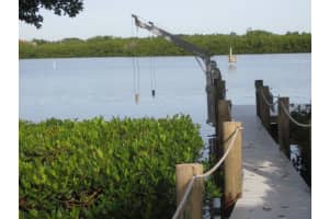 1461 75TH CIRCLE, ST PETERSBURG, FL 33702 Sold 03/11/24