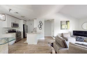 10265 GANDY BOULEVARD, ST PETERSBURG, FL 33702 - MLS#MFRT3475523