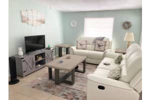 110 SAINT LUCIA LOOP, APOLLO BEACH, FL 33572 Sold 03/11/24