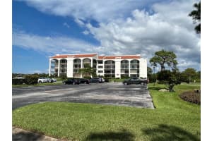 208 MARINER DRIVE, TARPON SPRINGS, FL 34689 Sold 06/06/24