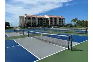 208 MARINER DRIVE, TARPON SPRINGS, FL 34689 Sold 06/06/24