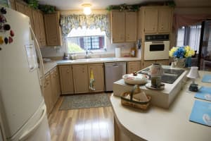 530 LA PLAYA CIRCLE, NORTH PORT, FL 34287 Sold 04/15/25