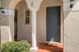 109 MELVILLE AVENUE, TAMPA, FL 33606 Sold 01/05/24