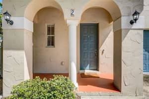 109 MELVILLE AVENUE, TAMPA, FL 33606 Sold 01/05/24