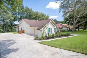 2001 HIDDEN PINE LANE, APOPKA, FL 32712 Sold 12/20/23