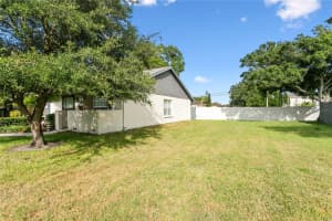 657 LAGUNA VISTA COURT, LARGO, FL 33771 Sold 11/13/23