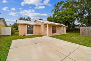 10219 CUTTEN GREEN COURT, TAMPA, FL 33615 Sold 02/16/24