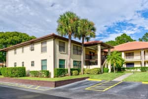 1409 HAMMOCK PINE BLVD #1409, CLEARWATER, FL 33761 Sold 11/13/23