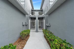 18105 NASSAU POINT DRIVE, TAMPA, FL 33647 Sold 04/04/24