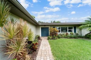 1172 TAYLOR AVENUE, DUNEDIN, FL 34698 Sold 11/13/23
