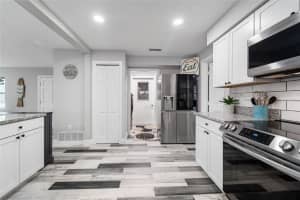 1172 TAYLOR AVENUE, DUNEDIN, FL 34698 Sold 11/13/23