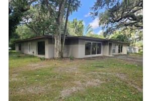 301 CHASTAIN ROAD, SEFFNER, FL 33584 Sold 01/05/24