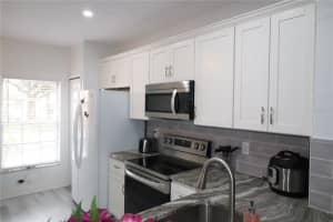 2334 LAKE WOODBERRY CIRCLE, BRANDON, FL 33510 Sold 02/28/24