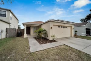 421 MAPLE POINTE DRIVE, SEFFNER, FL 33584 Sold 02/02/24