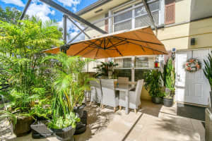 29 CLINTON COURT, ROYAL PALM BEACH, FL 33411 Sold 12/15/23