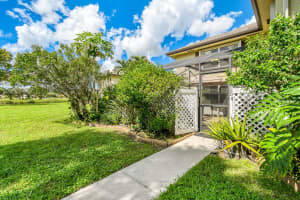 29 CLINTON COURT, ROYAL PALM BEACH, FL 33411 Sold 12/15/23