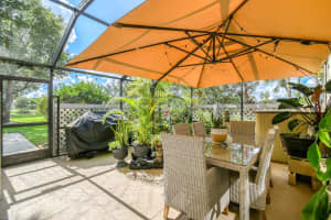 29 CLINTON COURT, ROYAL PALM BEACH, FL 33411 Sold 12/15/23