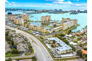 4780 COVE CIRCLE, ST PETERSBURG, FL 33708 Sold 11/22/23