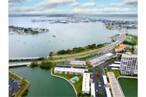 7405 BAY ISLAND DRIVE, SOUTH PASADENA, FL 33707 Sold 12/15/23
