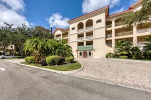 7612 LAKE VISTA COURT, LAKEWOOD RANCH, FL 34202 Sold 12/11/23