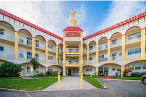2431 Franciscan Dr #49, CLEARWATER