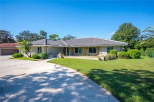 214 FAIRWAY DRIVE, HAINES CITY, FL 33844 Sold 02/28/24