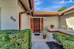 242 LAUREL HOLLOW DRIVE, NOKOMIS, FL 34275 Sold 02/19/24
