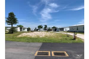 660 BUENOS, NORTH PORT, FL 34287 Sold 08/08/25