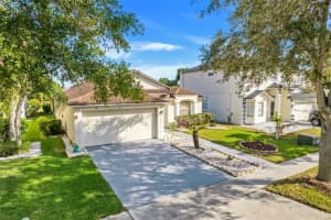 105 HARWOOD CIRCLE, KISSIMMEE, FL 34744 Sold 02/09/24