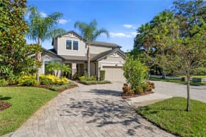 13921 SHADOW TREE LANE, TAMPA, FL 33618 Sold 12/07/23