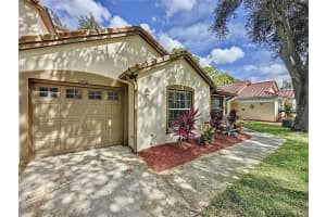 2458 SAINT AUGUSTINE BOULEVARD, HAINES CITY, FL 33844 Sold 11/22/23