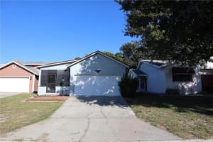 662 LAKE DEXTER CIRCLE, WINTER HAVEN, FL 33884 Sold 02/16/24