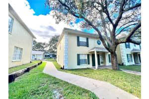 5182 SUNRIDGE PALMS DRIVE, TAMPA, FL 33617 Sold 04/15/24