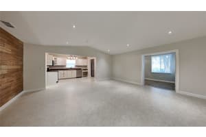 1401 PERIWINKLE COURT, LAKELAND, FL 33811 Sold 12/01/23