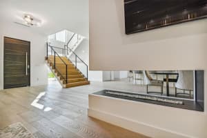 814 DAVIS BOULEVARD, TAMPA, FL 33606 Sold 09/12/24