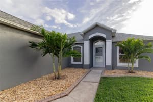 8279 WESTMONT TERRACE DRIVE, LAKELAND, FL 33810 Sold 03/15/24