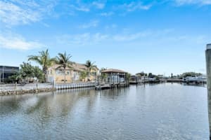 1013 APOLLO BEACH BOULEVARD, APOLLO BEACH, FL 33572 - MLS#MFRT3484513