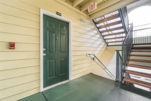 18440 BRIDLE CLUB DRIVE, TAMPA, FL 33647 Sold 01/05/24