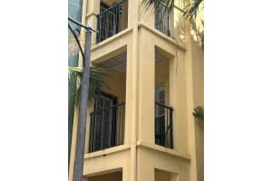 2410 AZEELE STREET, TAMPA, FL 33609 Sold 12/29/23