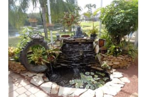 9020 WESTBAY BOULEVARD, TAMPA, FL 33615 Sold 02/09/24