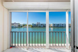 7540 BAY ISLAND DRIVE, SOUTH PASADENA, FL 33707 Sold 05/01/24