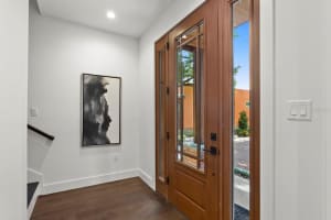 409 OAK AVENUE, TAMPA, FL 33602 Sold 10/04/24