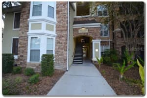10106 COURTNEY OAKS CIRCLE, TAMPA, FL 33619 Sold 12/27/23