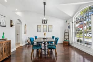 9907 CYPRESS SHADOW AVENUE, TAMPA, FL 33647 Sold 01/05/24