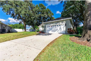 7279 REMINGTON OAKS DRIVE, LAKELAND, FL 33810 Sold 04/26/24