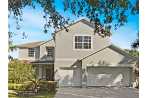 11923 AUTUMN CREEK DRIVE, RIVERVIEW, FL 33569 Sold 04/25/24