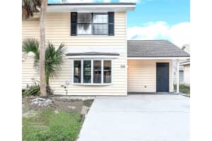 459 HEMLOCK STREET, ALTAMONTE SPRINGS, FL 32714 Sold 01/05/24